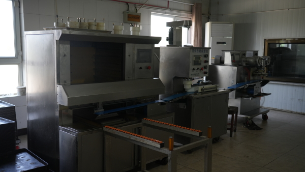 庫爾勒 鄉(xiāng)村食品加工廠，架起就業(yè)與銷售'零距離'橋梁